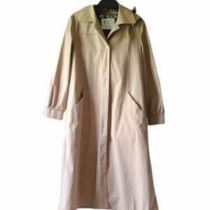Trench coat